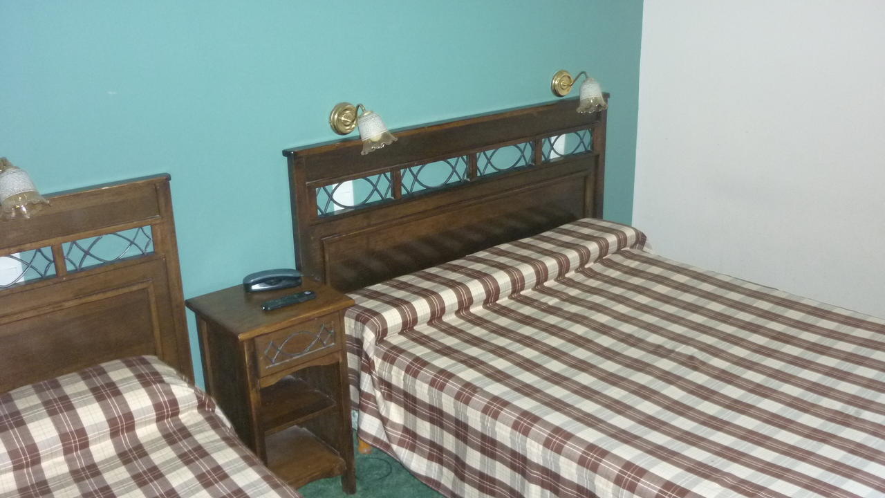 Hotel Alonso Río Gallegos Habitación foto